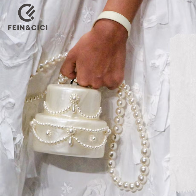 Evening Bag Beaded - Сумка-клатч в форме торта, акриловый жемчужный