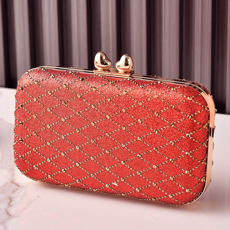 Элегантный клатч ярко-розового – обзор и цена Evening Bag Beaded