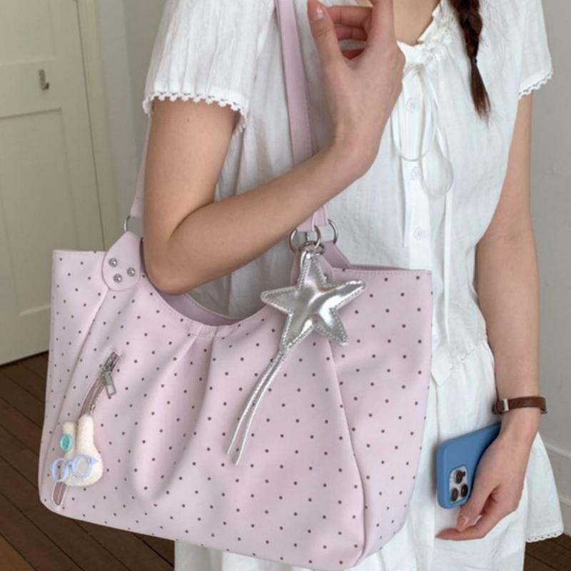 Винтажная сумка-тоут из искусс – обзор и цена Women Bags 2026 Trends