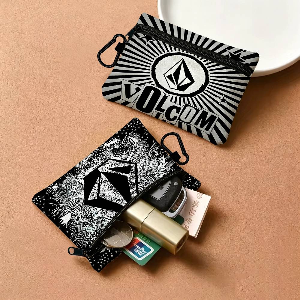 Сумка-кошелек V-Volcom LOGO из – обзор и цена Women Bags Louis Vuitton