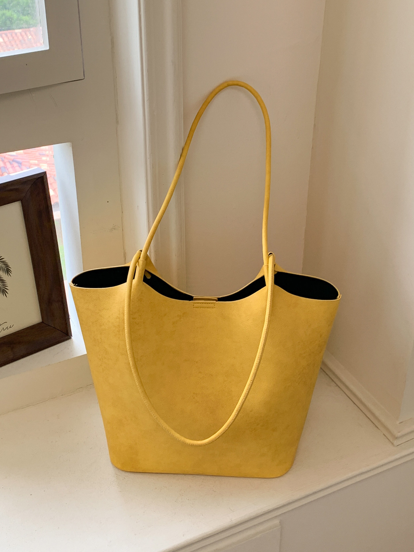Новые женские сумки на одно пл – обзор и цена Women Bags 2026 Trends