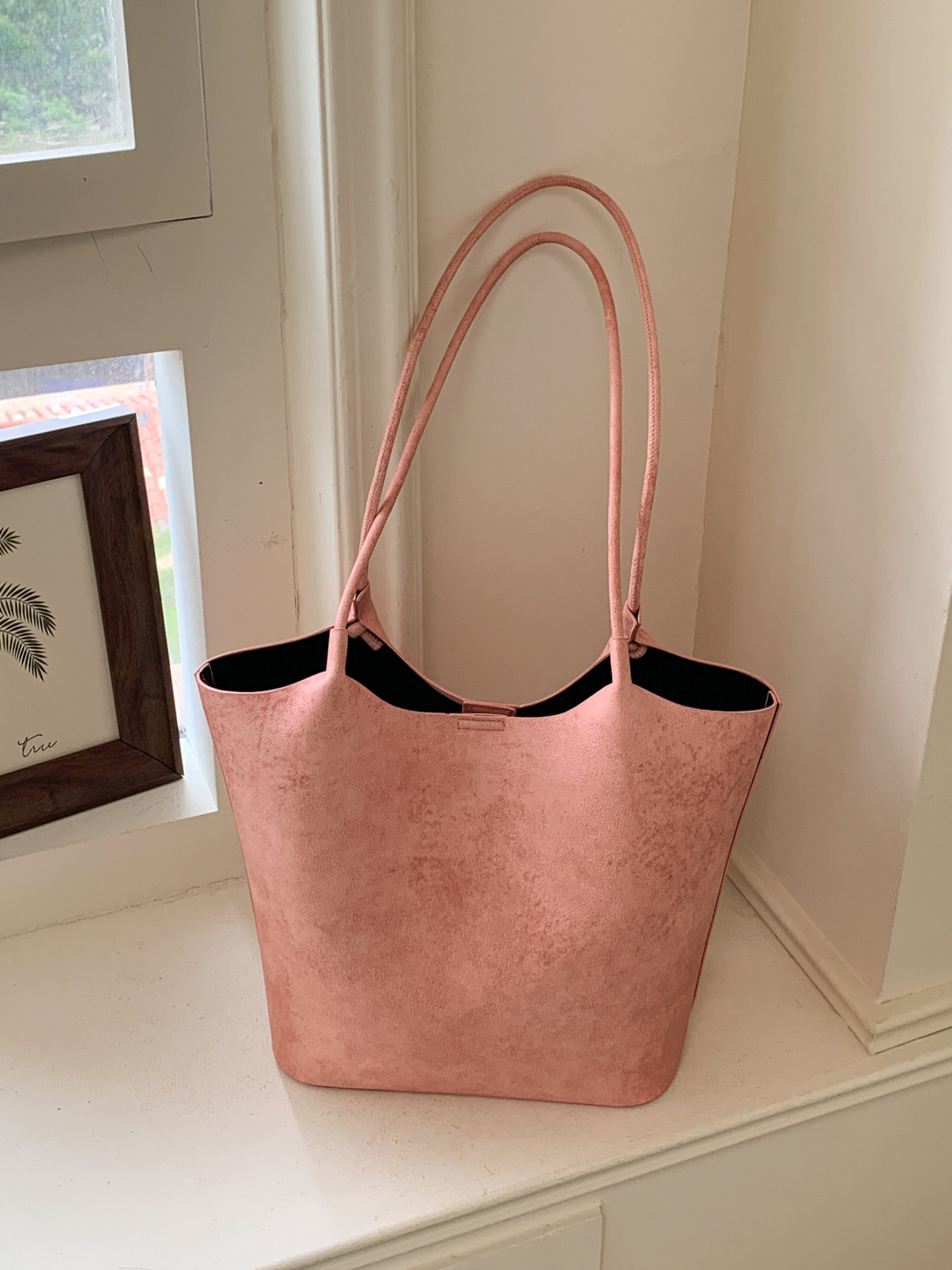 Новые женские сумки на одно пл – обзор и цена Women Bags 2026 Trends